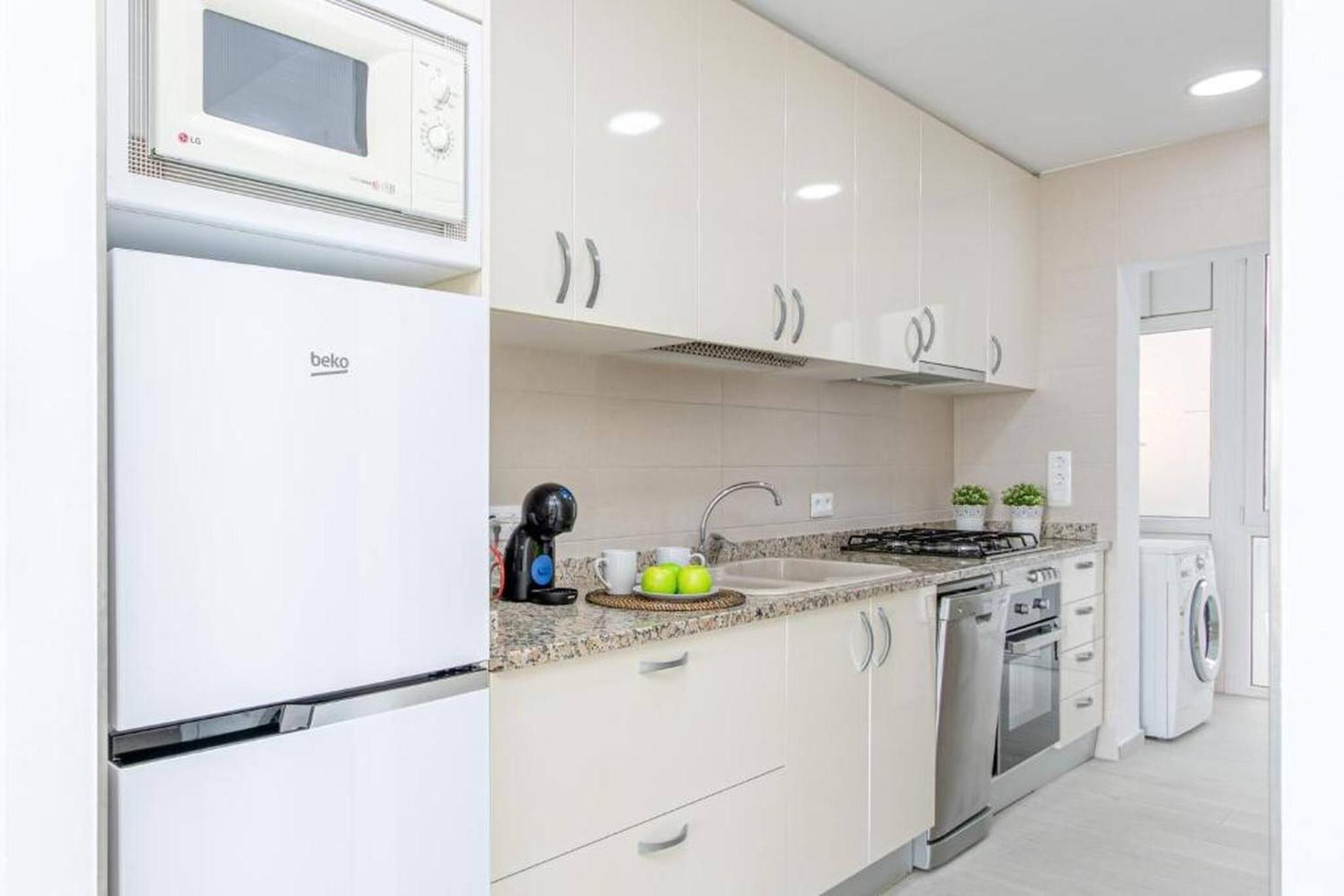 Apartamento Frente Al Mar Roses Esterno foto