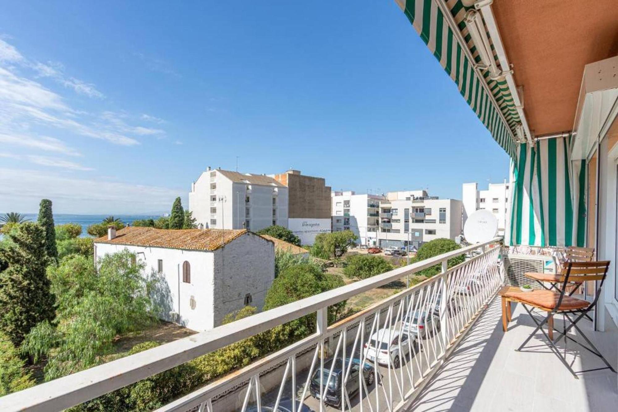 Apartamento Frente Al Mar Roses Esterno foto